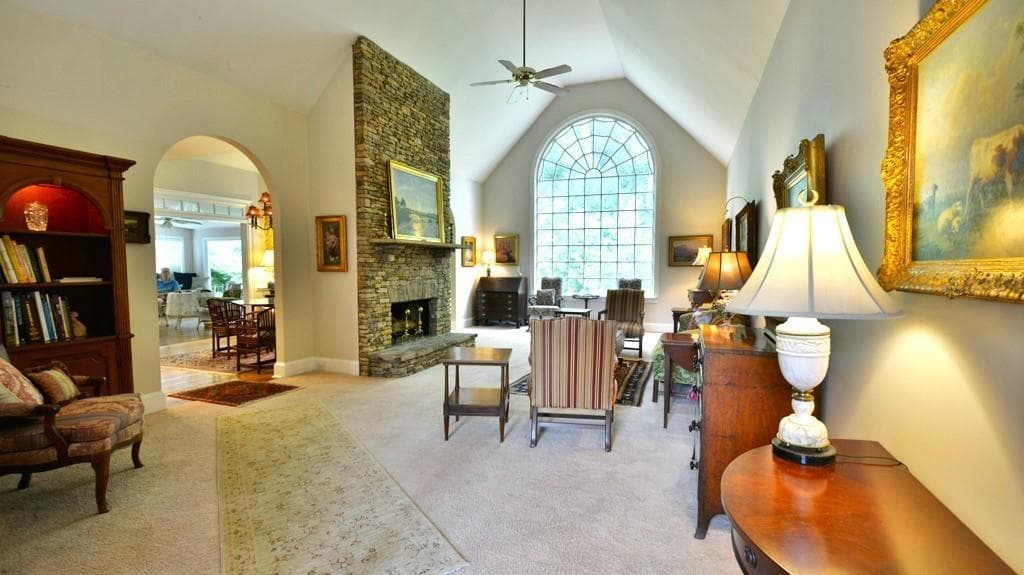 4 bedroom, 4 bathroom, 3,908 sq ft single family residence for sale at 371 Bridgebrook Lane, Smyrna, GA 30082 — photo 10