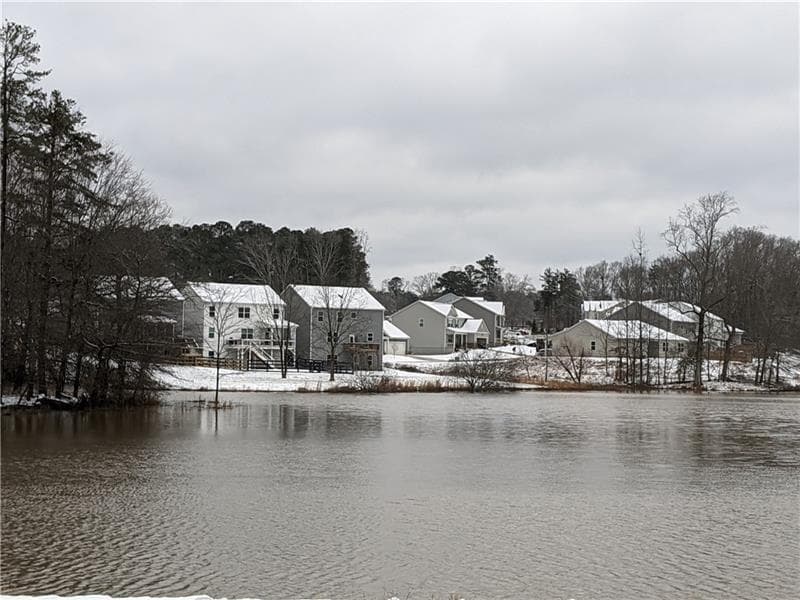 5 bedroom, 4 bathroom, 2,804 sq ft single family residence for rent at 5964 Screech Owl Drive, Flowery Branch, GA 30542 for $2,450 a month — photo 5