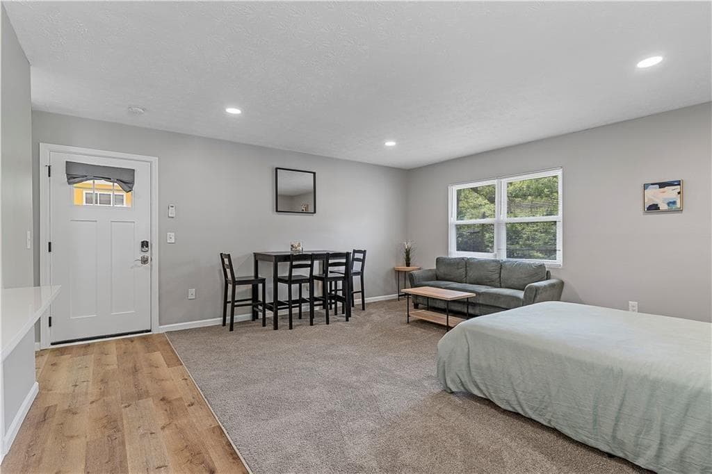 1 bathroom, 750 sq ft apartment for rent at 1701 Hawthorne Avenue 1B, Atlanta, GA 30337 for $950 a month — photo 3