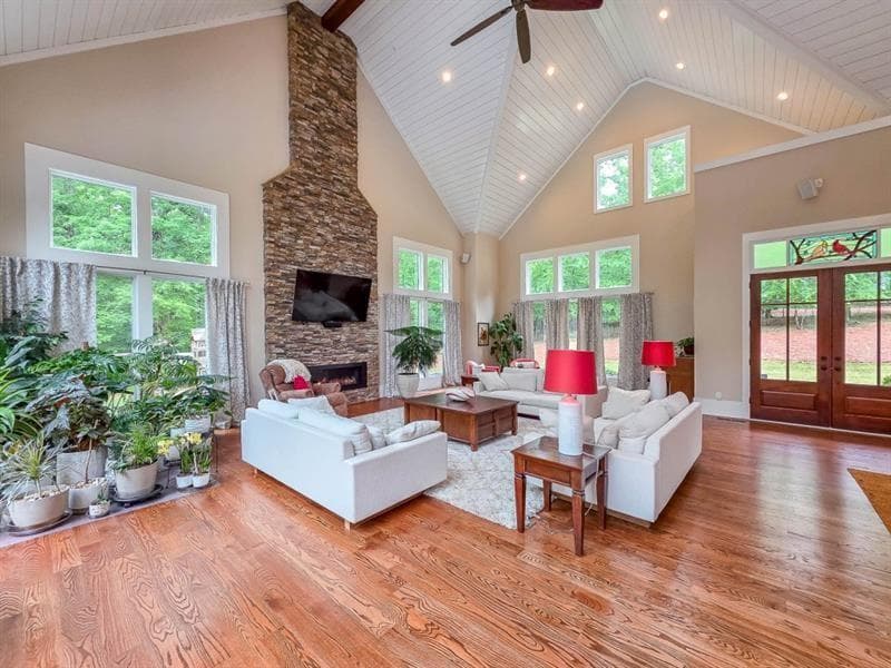 5 bedroom, 5 bathroom, 4,757 sq ft single family residence for sale at 14 Allatoona Estates Drive, Acworth, GA 30102 — photo 8