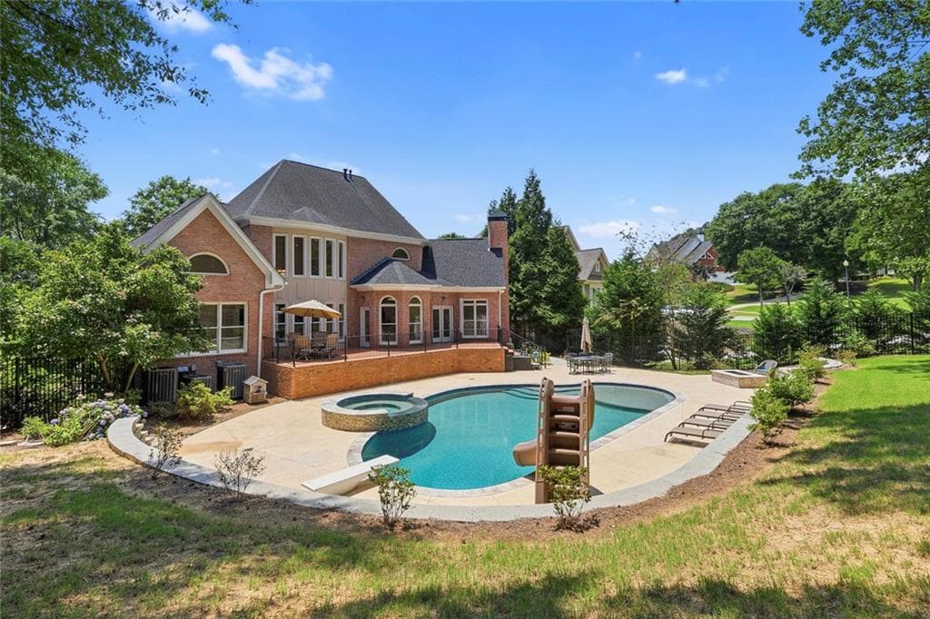 5 bedroom, 6 bathroom, 5,333 sq ft single family residence for sale at 2373 Bronze Oak Lane, Braselton, GA 30517 — photo 2