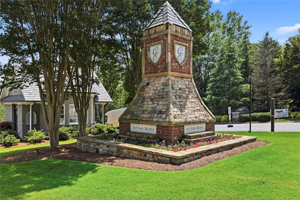 5 bedroom, 6 bathroom, 5,333 sq ft single family residence for sale at 2373 Bronze Oak Lane, Braselton, GA 30517 — photo 7