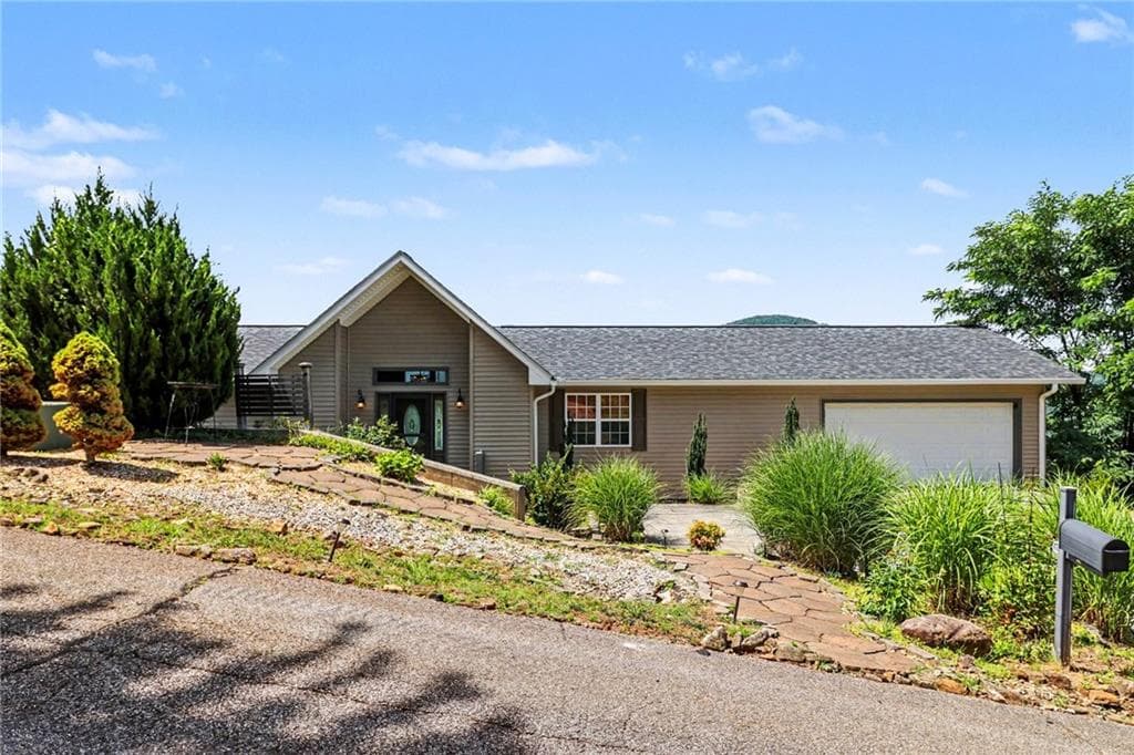788 Starlight Drive, Sautee Nacoochee, GA 30571 — most recent listing photo