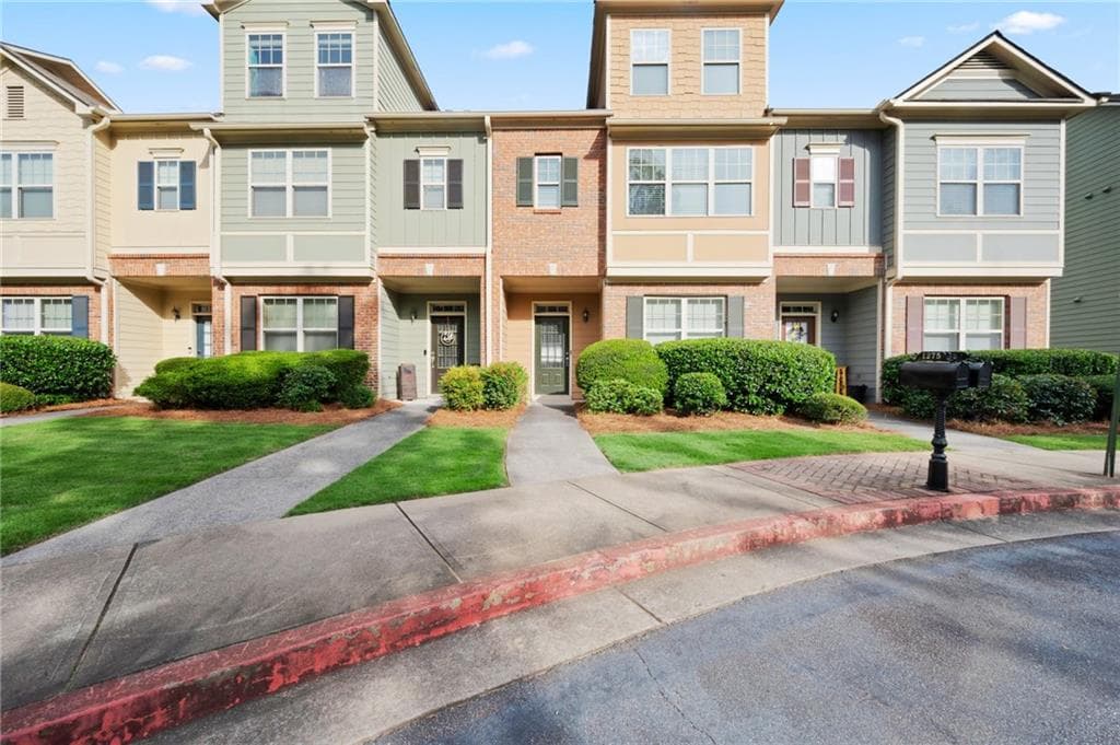 1275 Ridenour Boulevard, Kennesaw, GA 30152 — most recent listing photo
