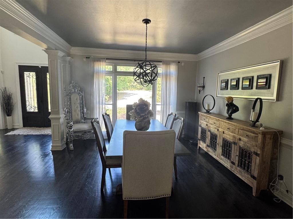 6 bedroom, 6 bathroom, 6,031 sq ft single family residence for rent at 4690 Hamden Forest Drive, Atlanta, GA 30331 for $9,500 a month — photo 5