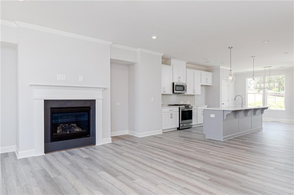 3 bedroom, 4 bathroom, 2,008 sq ft townhouse for rent at 2830 Beacon Bend Crossing, Lawrenceville, GA 30043 for $2,500 a month — photo 2