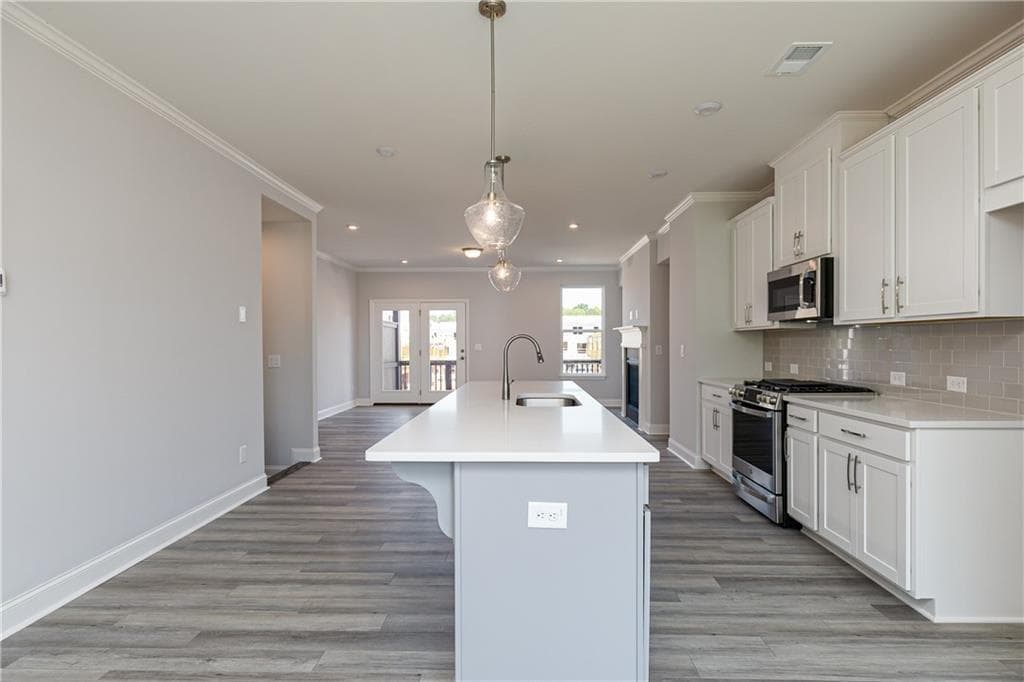 3 bedroom, 4 bathroom, 2,008 sq ft townhouse for rent at 2830 Beacon Bend Crossing, Lawrenceville, GA 30043 for $2,500 a month — photo 4