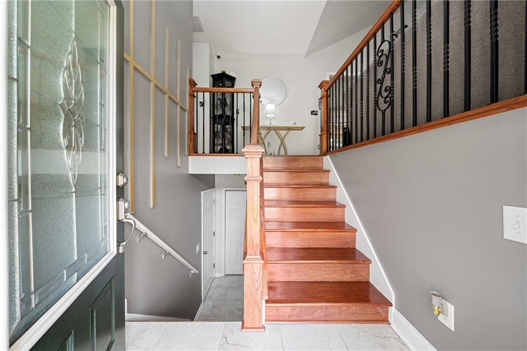 5 bedroom, 5 bathroom, 3,792 sq ft single family residence for sale at 55 Meridian Point, Dallas, GA 30132 — photo 5