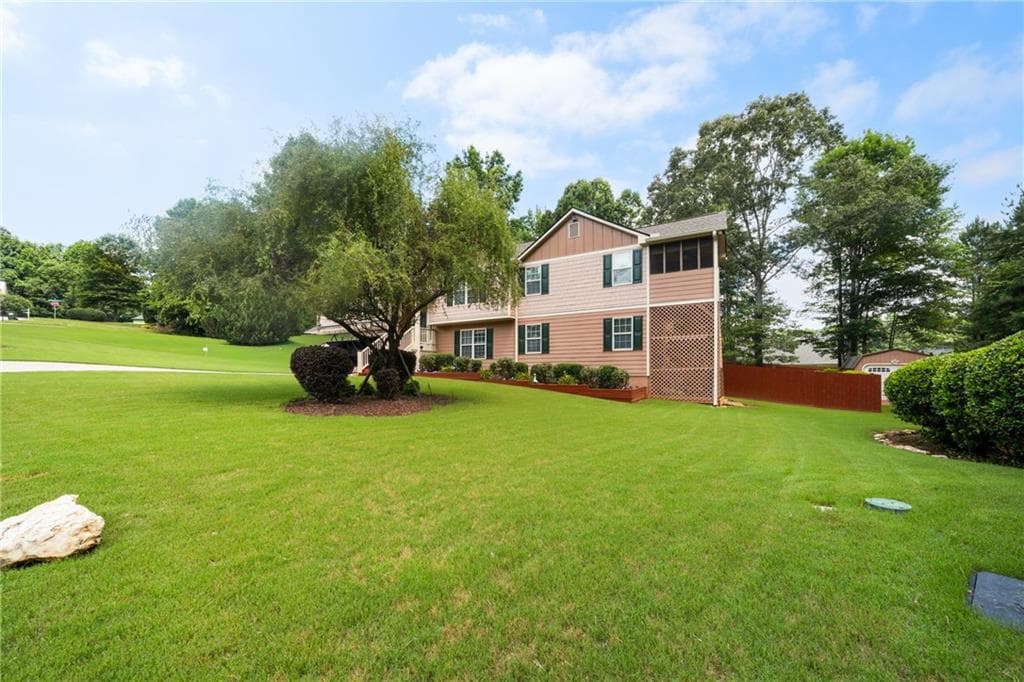 5 bedroom, 5 bathroom, 3,792 sq ft single family residence for sale at 55 Meridian Point, Dallas, GA 30132 — photo 4