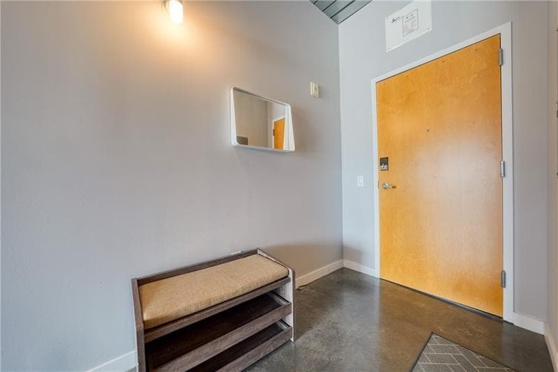 1 bedroom, 1 bathroom, 750 sq ft condominium for rent at 620 Glen Iris Drive 506, Atlanta, GA 30308 for $2,800 a month — photo 10