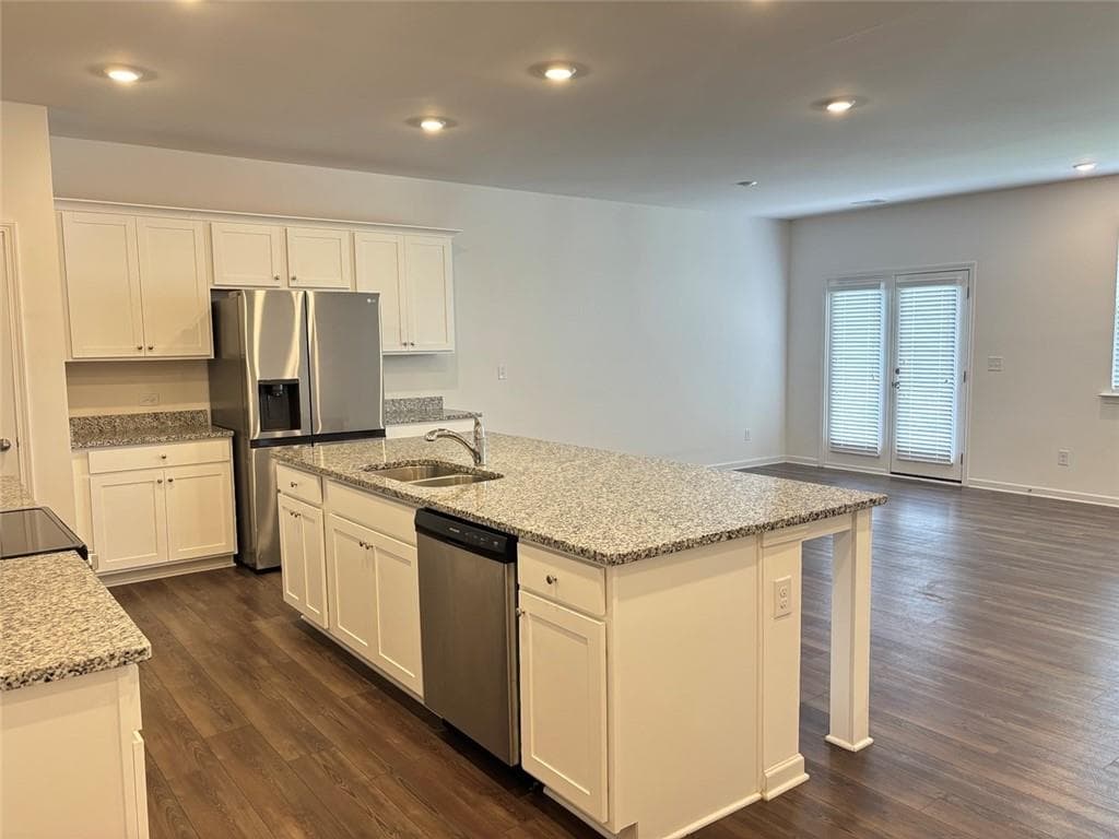3 bedroom, 3 bathroom, 1,854 sq ft townhouse for rent at 104 Mission Boulevard, Pendergrass, GA 30567 for $1,900 a month — photo 3