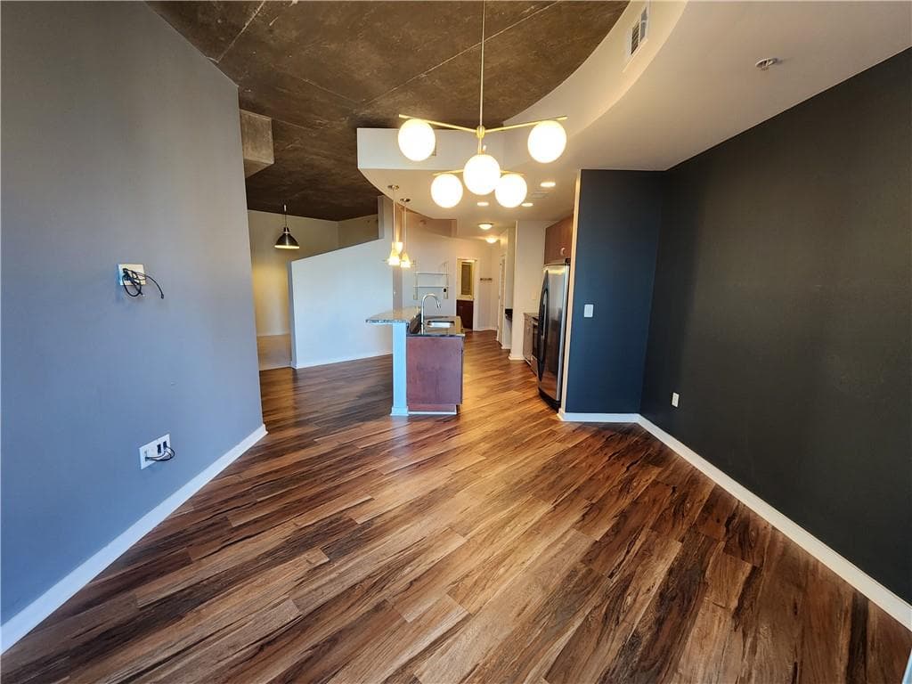 1 bedroom, 1 bathroom, 743 sq ft condominium for rent at 400 W Peachtree Street 1614, Atlanta, GA 30308 for $1,795 a month — photo 3