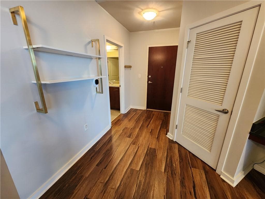 1 bedroom, 1 bathroom, 743 sq ft condominium for rent at 400 W Peachtree Street 1614, Atlanta, GA 30308 for $1,795 a month — photo 10