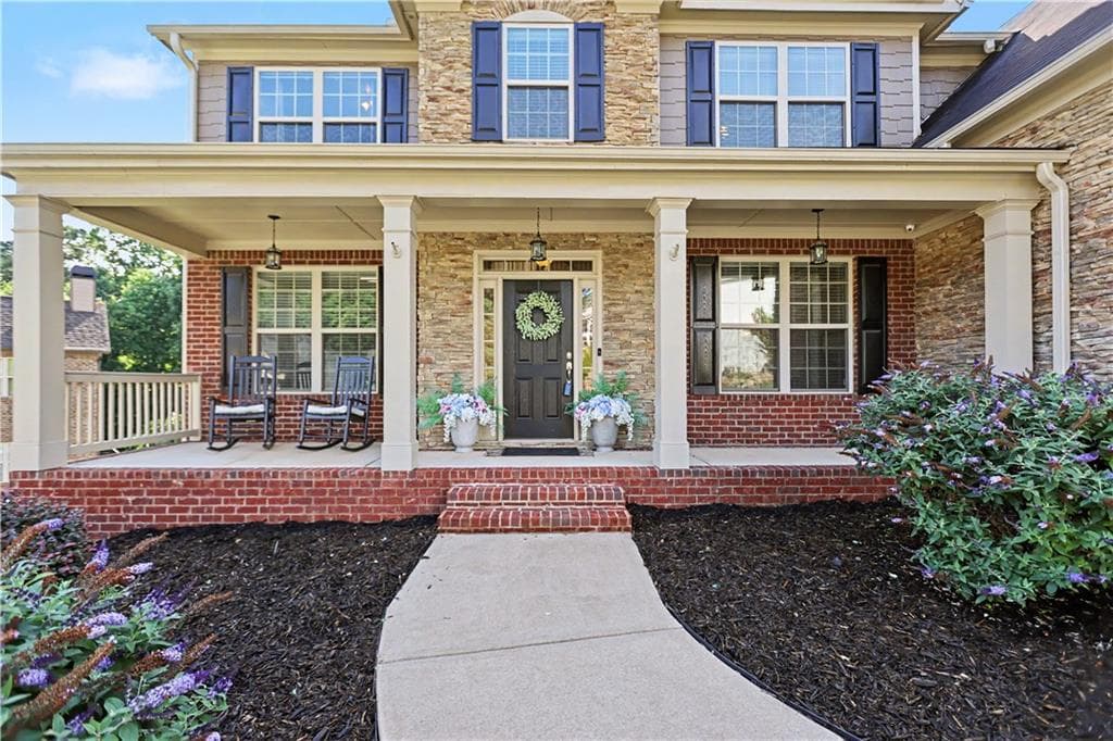 5 bedroom, 5 bathroom, 4,407 sq ft single family residence under contract at 344 Heritage Overlook, Woodstock, GA 30188 — photo 4