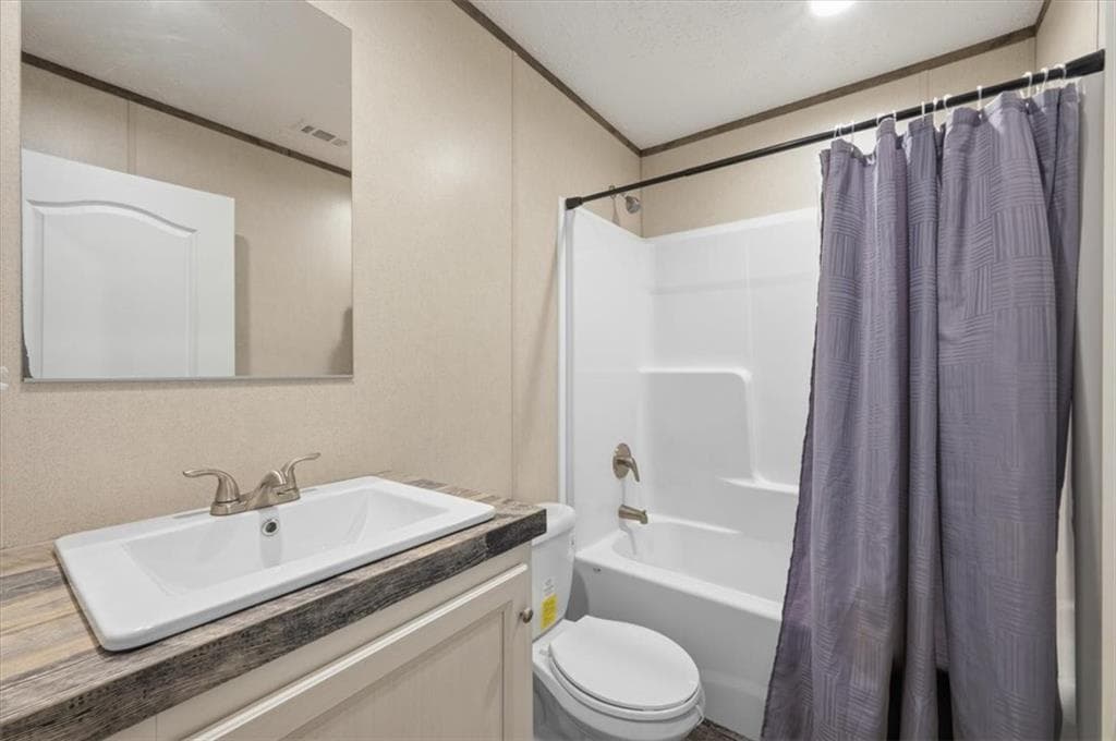 3 bedroom, 2 bathroom, 1,216 sq ft single family residence for sale at 2720 John Wells Road, Hinesville, GA 31313 — photo 9