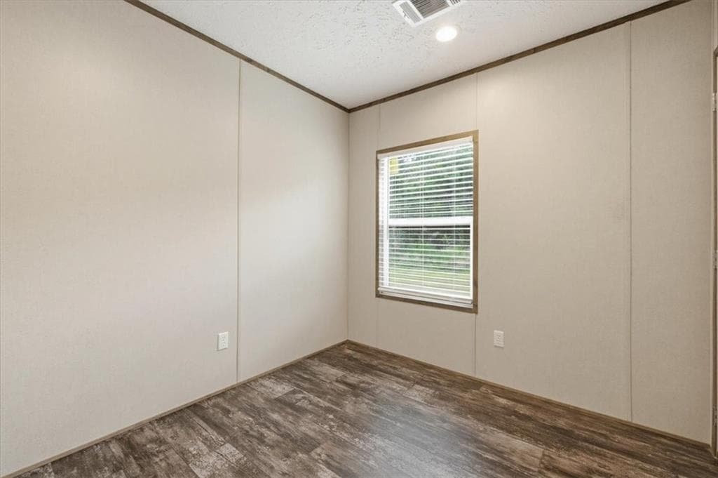 3 bedroom, 2 bathroom, 1,216 sq ft single family residence for sale at 2720 John Wells Road, Hinesville, GA 31313 — photo 10