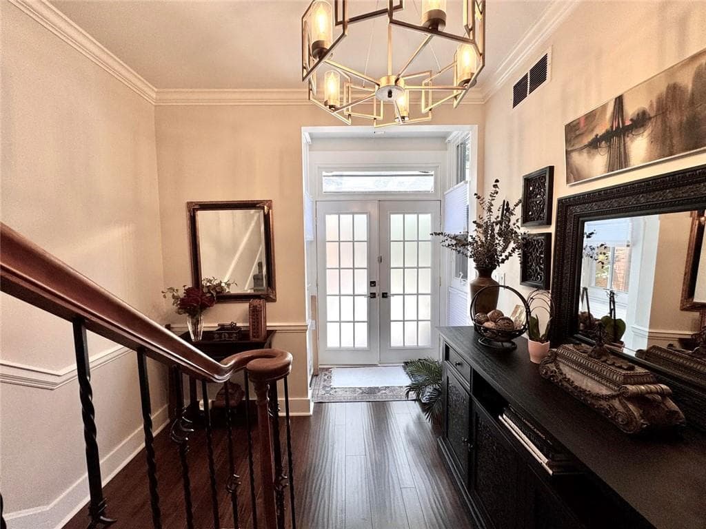 3 bedroom, 3 bathroom, 2,398 sq ft townhouse for rent at 17 Willow Glen, Atlanta, GA 30342 for $4,000 a month — photo 6