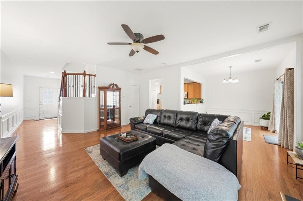 3 bedroom, 3 bathroom, 1,832 sq ft townhouse under contract at 5800 Oakdale Road 168, Mableton, GA 30126 — photo 6