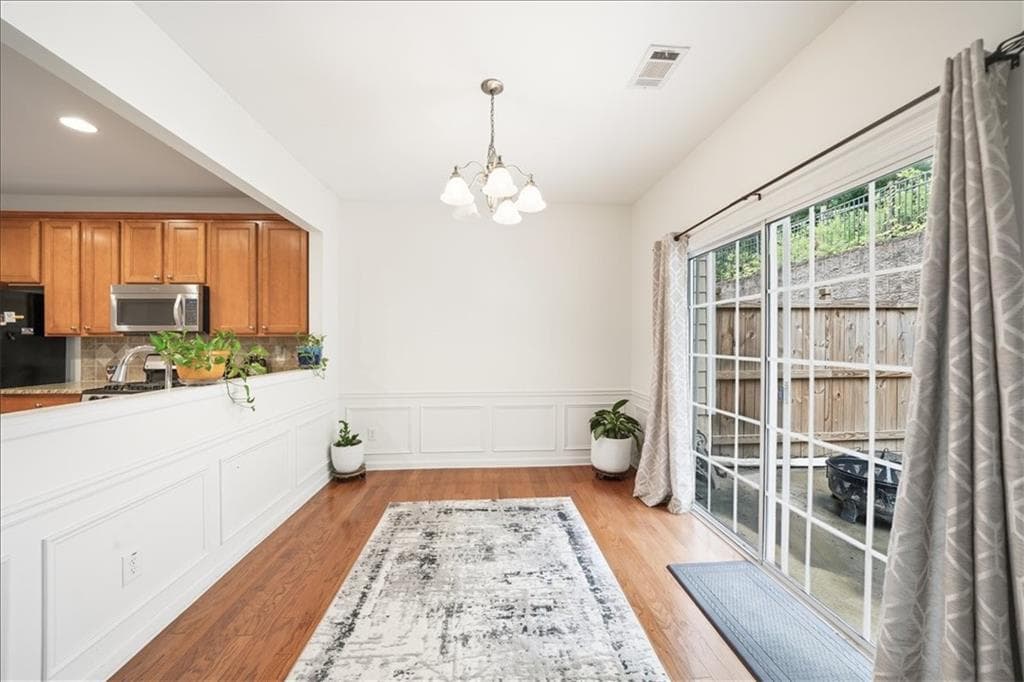 3 bedroom, 3 bathroom, 1,832 sq ft townhouse under contract at 5800 Oakdale Road 168, Mableton, GA 30126 — photo 7