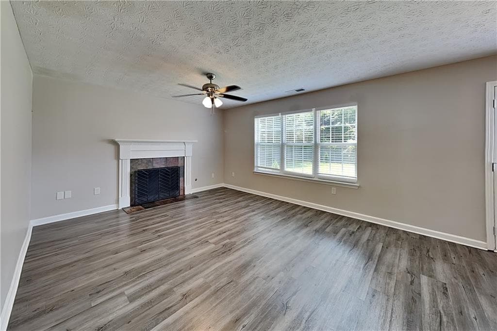 3 bedroom, 3 bathroom, 1,486 sq ft single family residence for rent at 101 St Ann Circle, Dallas, GA 30157 for $1,850 a month — photo 2