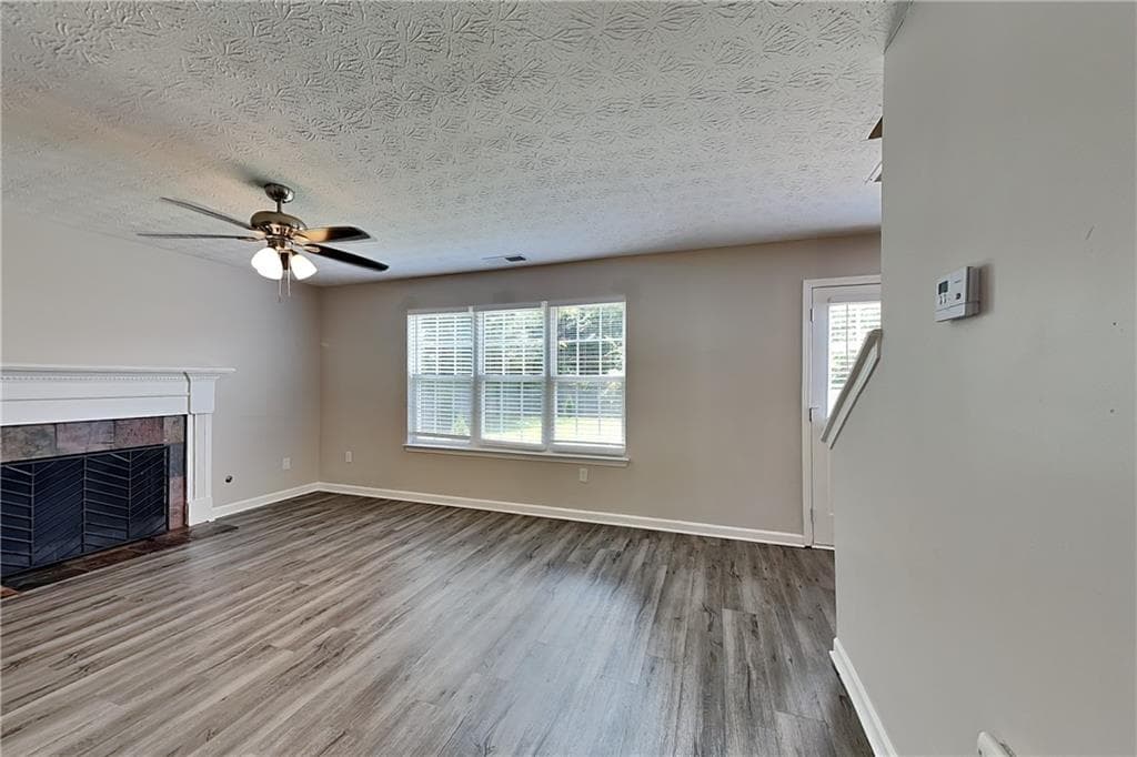 3 bedroom, 3 bathroom, 1,486 sq ft single family residence for rent at 101 St Ann Circle, Dallas, GA 30157 for $1,850 a month — photo 3