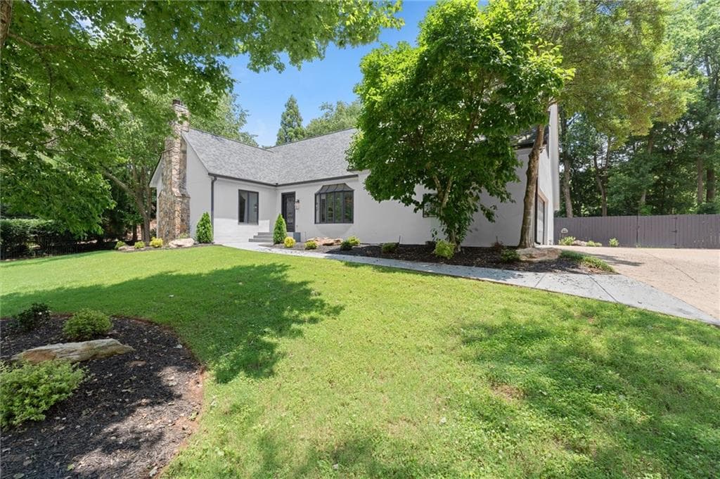 5 bedroom, 5 bathroom, 4,450 sq ft single family residence under contract at 4562 Columns Drive, Marietta, GA 30067