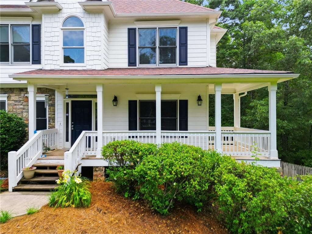 4 bedroom, 3 bathroom, 3,759 sq ft single family residence for sale at 306 Sheridan Place, Canton, GA 30114 — photo 2