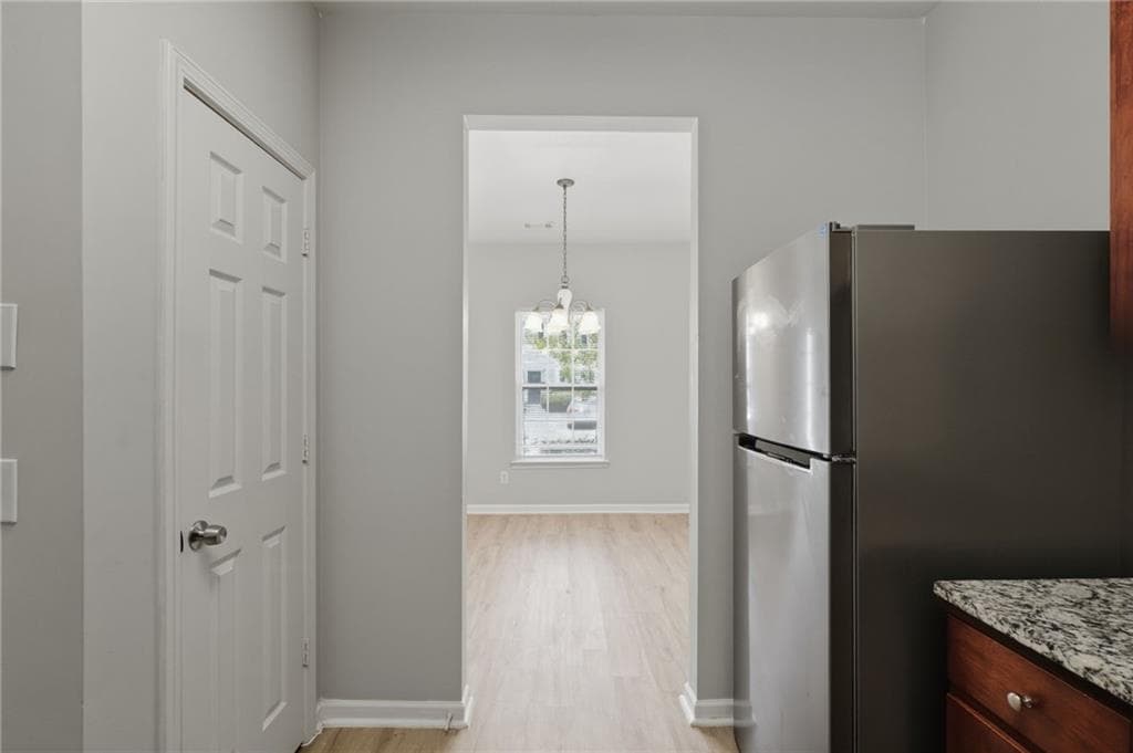 2 bedroom, 3 bathroom, 2,028 sq ft townhouse for sale at 585 Mcwilliams Road 2702, Atlanta, GA 30315 — photo 7