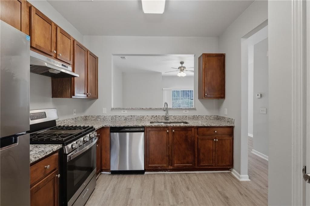 2 bedroom, 3 bathroom, 2,028 sq ft townhouse for sale at 585 Mcwilliams Road 2702, Atlanta, GA 30315 — photo 8