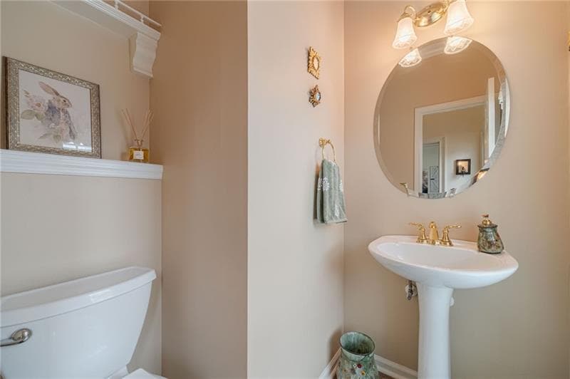 3 bedroom, 3 bathroom, 1,682 sq ft single family residence under contract at 2240 Emerald Drive, Loganville, GA 30052 — photo 9