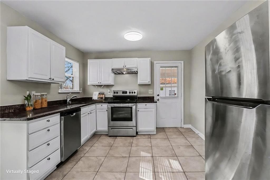 3 bedroom, 2 bathroom, 1,075 sq ft single family residence for sale at 6344 Westbury Road, Riverdale, GA 30274 — photo 7