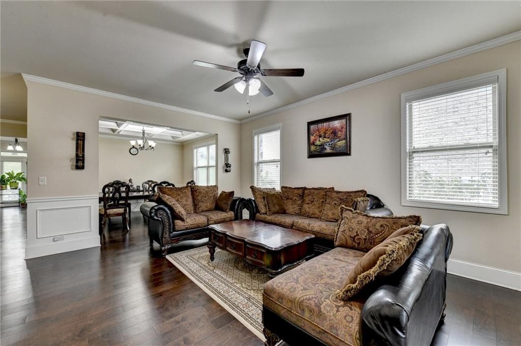 6 bedroom, 4 bathroom, 4,250 sq ft single family residence for rent at 2205 Copperfield Drive, Cumming, GA 30041 for $3,500 a month — photo 3