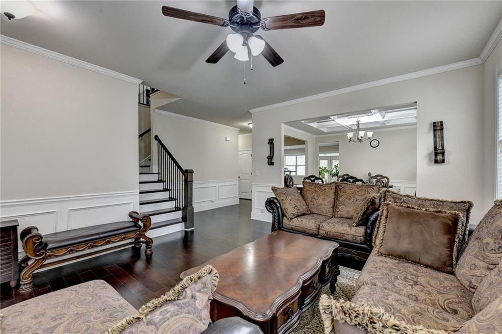 6 bedroom, 4 bathroom, 4,250 sq ft single family residence for rent at 2205 Copperfield Drive, Cumming, GA 30041 for $3,500 a month — photo 4