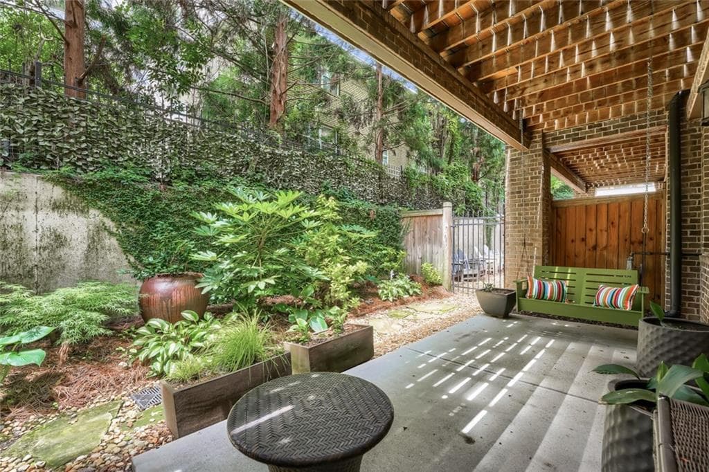 3 bedroom, 5 bathroom, 3,500 sq ft townhouse for sale at 58 Sheridan Drive 7, Atlanta, GA 30305 — photo 6
