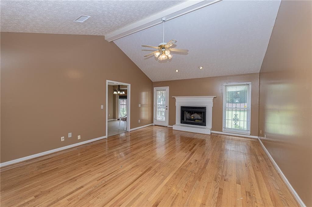 3 bedroom, 2 bathroom, 1,675 sq ft single family residence for sale at 4624 Deerfield Drive, Columbus, GA 31907 — photo 3