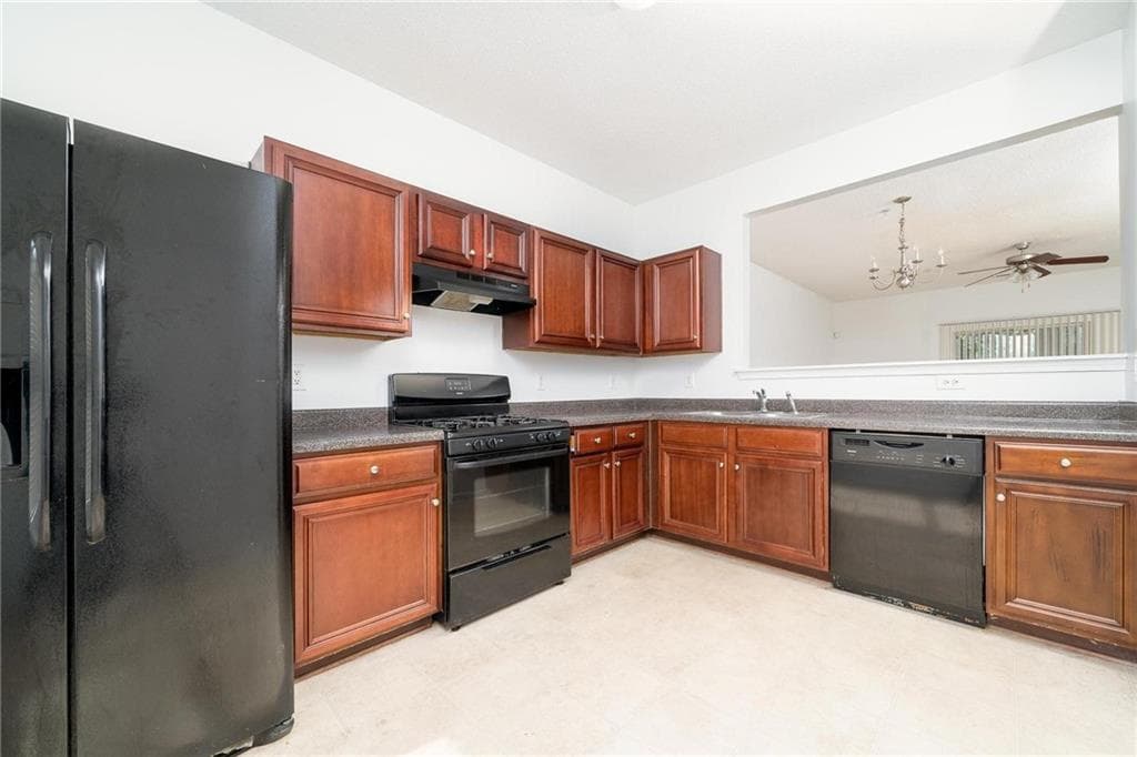 2 bedroom, 3 bathroom, 1,384 sq ft townhouse for rent at 1758 Broad River Road, Atlanta, GA 30349 for $1,650 a month — photo 6