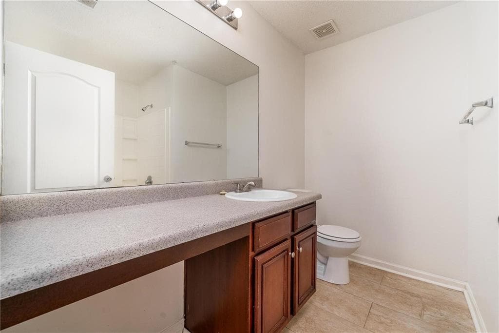 2 bedroom, 3 bathroom, 1,384 sq ft townhouse for rent at 1758 Broad River Road, Atlanta, GA 30349 for $1,650 a month — photo 8