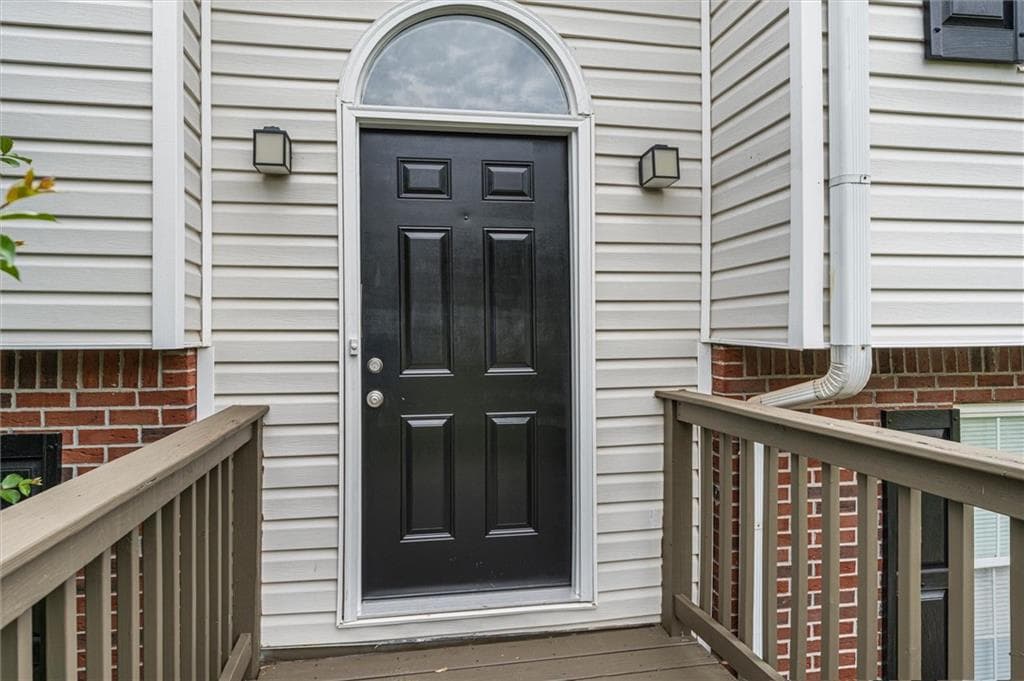 4 bedroom, 3 bathroom, 1,927 sq ft single family residence for sale at 1312 Vine Circle, Mcdonough, GA 30253 — photo 4