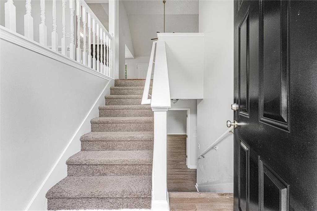 4 bedroom, 3 bathroom, 1,927 sq ft single family residence for sale at 1312 Vine Circle, Mcdonough, GA 30253 — photo 5