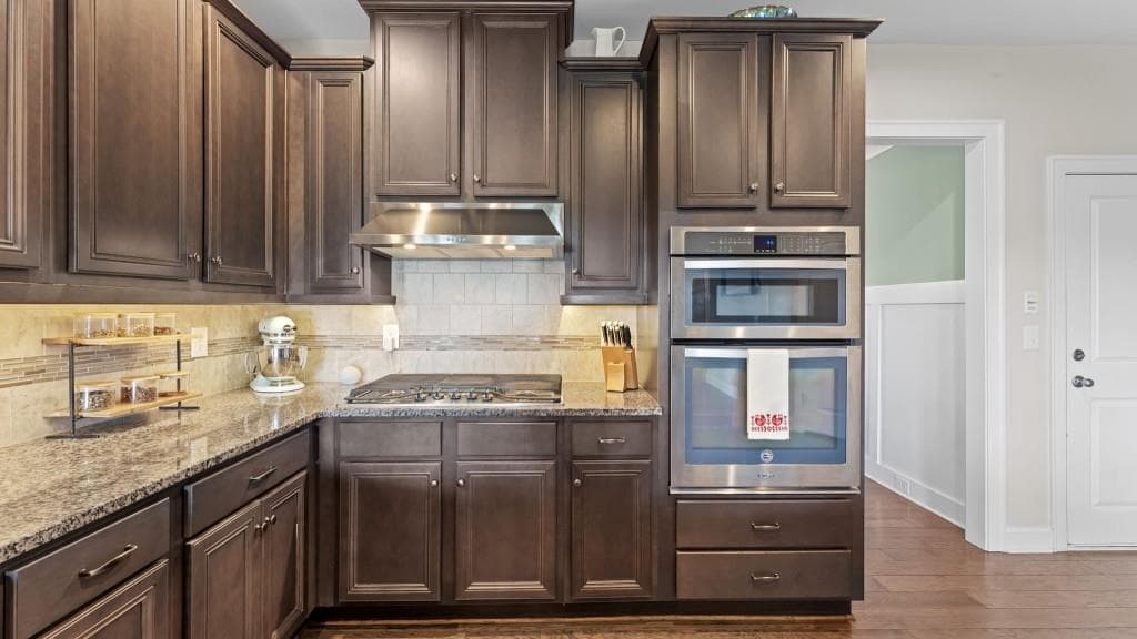 4 bedroom, 4 bathroom, 3,184 sq ft single family residence under contract at 6290 Birchfield Trail, Cumming, GA 30041 — photo 6