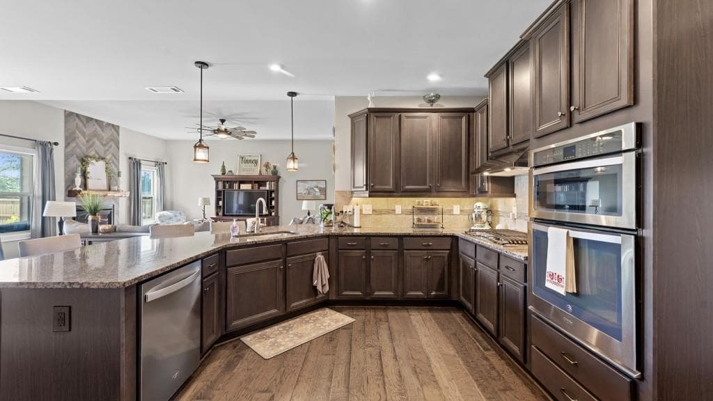 4 bedroom, 4 bathroom, 3,184 sq ft single family residence under contract at 6290 Birchfield Trail, Cumming, GA 30041 — photo 7