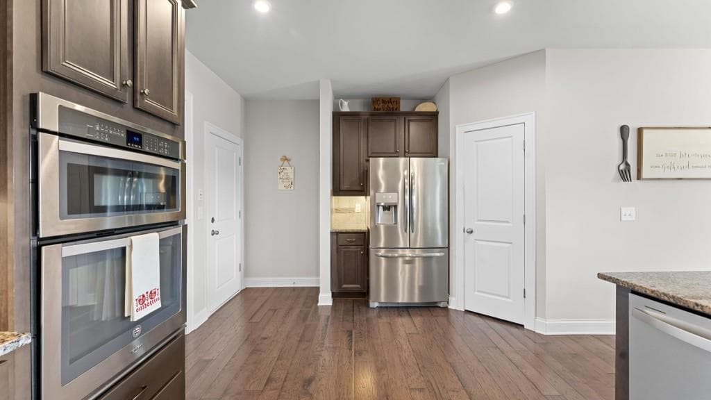 4 bedroom, 4 bathroom, 3,184 sq ft single family residence under contract at 6290 Birchfield Trail, Cumming, GA 30041 — photo 8