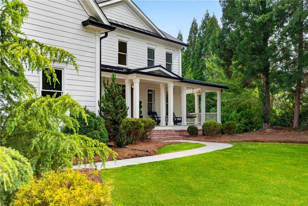 6 bedroom, 6 bathroom, 6,611 sq ft single family residence for sale at 130 Providence Oaks Pointe, Milton, GA 30004 — photo 8