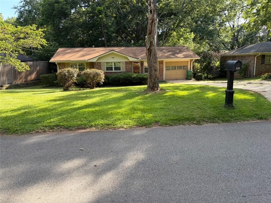 3 bedroom, 1 bathroom, 1,026 sq ft single family residence sold at 898 Pine Roc Drive, Stone Mountain, GA 30083