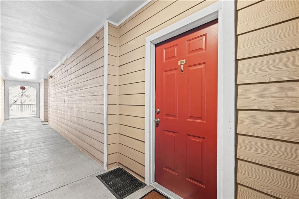 1 bedroom, 1 bathroom, 736 sq ft condominium for sale at 4333 Dunwoody Park 1311, Atlanta, GA 30338 — photo 6