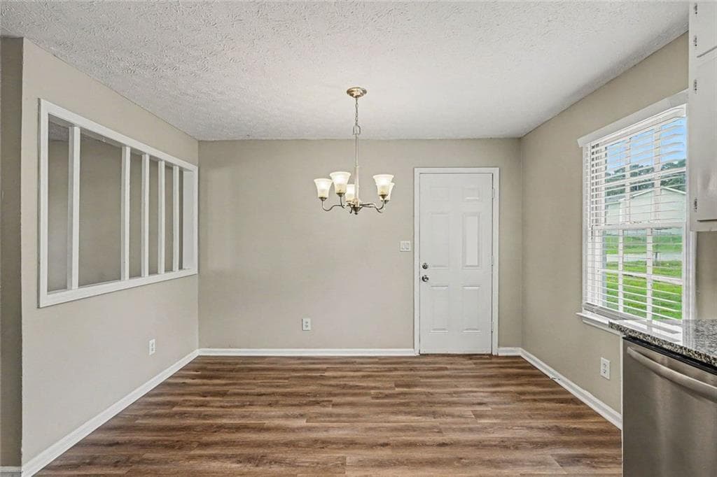 3 bedroom, 2 bathroom, 1,196 sq ft single family residence for sale at 1394 Almand Creek Drive, Conyers, GA 30094 — photo 10