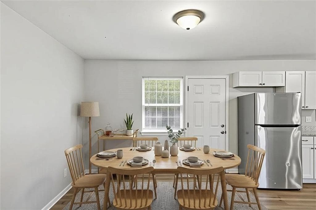 5 bedroom, 2 bathroom, 1,426 sq ft single family residence for sale at 2086 Fairburn Road, Atlanta, GA 30331 — photo 4
