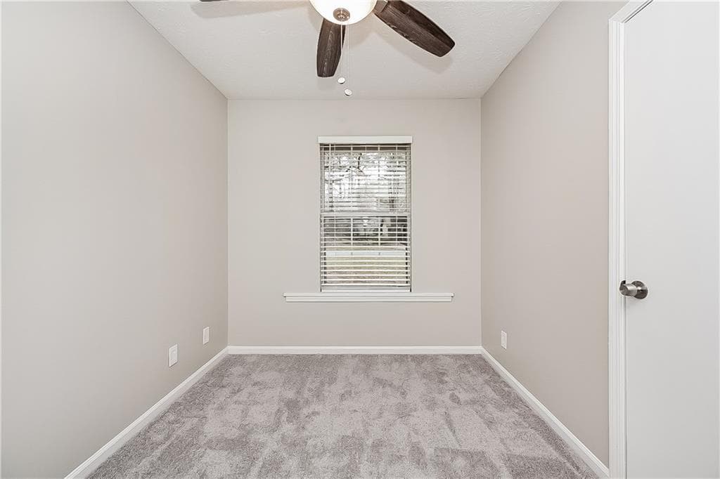 5 bedroom, 3 bathroom, 1,560 sq ft single family residence for rent at 8990 Sterling Ridge Lane, Jonesboro, GA 30238 for $1,930 a month — photo 10