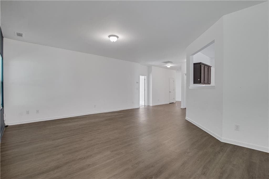3 bedroom, 2 bathroom, 1,832 sq ft single family residence for sale at 697 Scotland Drive, Dallas, GA 30132 — photo 8