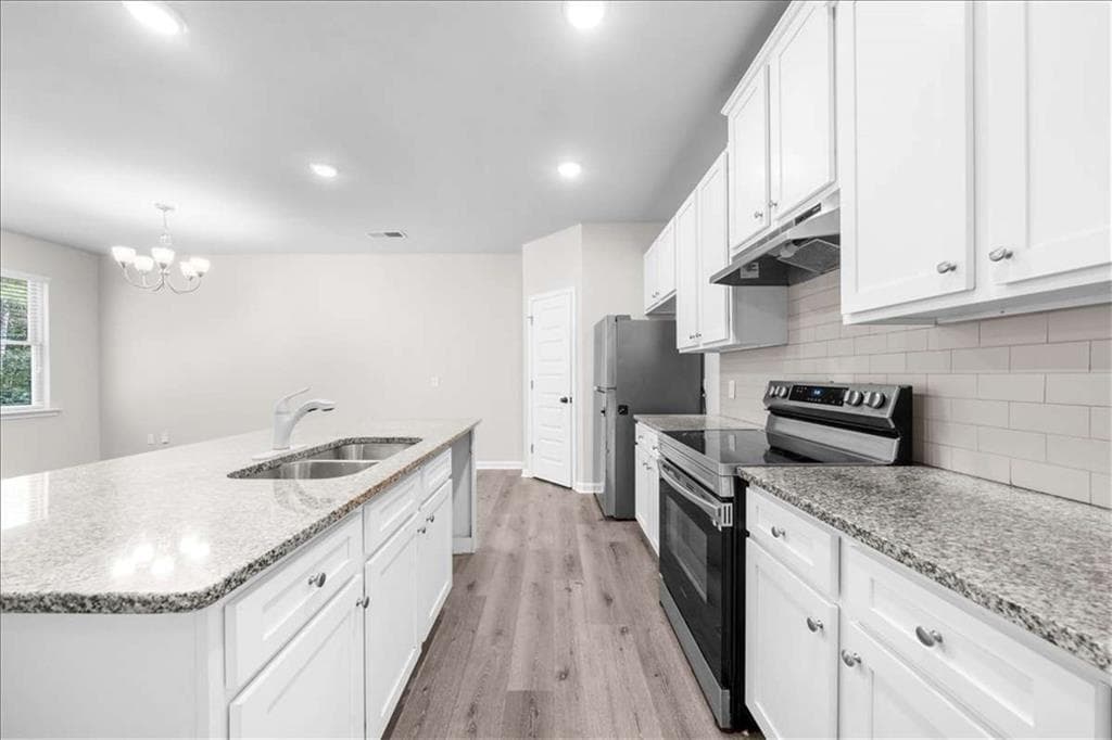 4 bedroom, 3 bathroom single family residence for rent at 200 NW Vickery LN, Calhoun, GA 30701 for $1,945 a month — photo 2